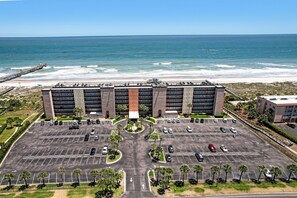 Exterior - Oceanfront Elegance: Your Coastal Haven (Fernandina Beach)