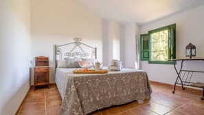 5 soverom, reiseseng for barn og wi-fi