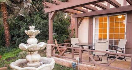 Steps to Ocean with Private Patio Clean Perfect!