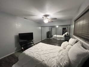 4 Schlafzimmer, WLAN, Bettwäsche