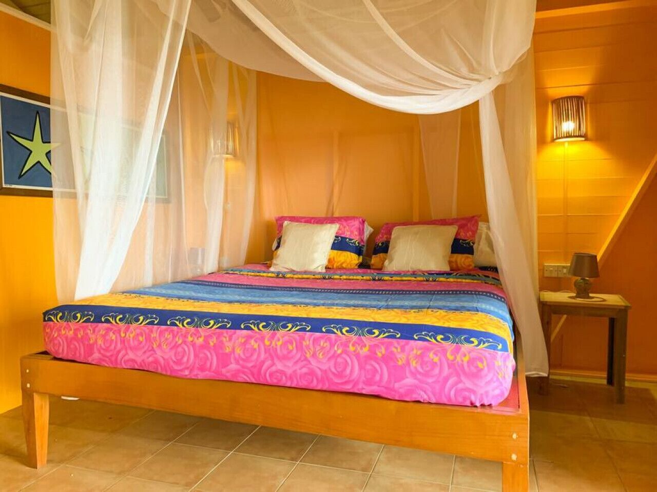 1 sovrum, skrivbord, strykjärn/strykbräda och wi-fi