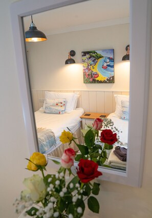 3 bedrooms, iron/ironing board, travel crib, free WiFi