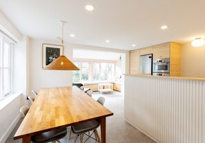 Dining - Light & spacious holiday home with comfort & design at its core (Newport)