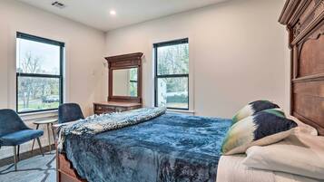 7 Schlafzimmer, Bügeleisen/Bügelbrett, Reisekinderbett, Internetzugang