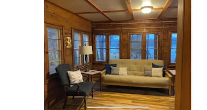 Cozy 1-bedroom cabin on Wisconsin River Chain -
200' from the Beach Bar & Grill