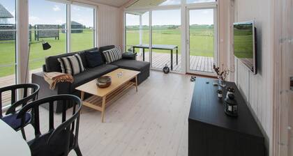 Awesome home in Samsø with WiFi