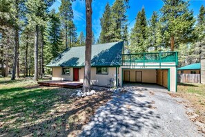 House, 3 Bedrooms | Exterior