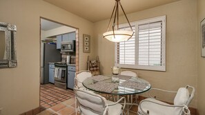 Dining - Charming 1-bdrm Condo Steps to Old Town Scottsdale (Scottsdale)