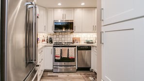 Studio (2 Bedrooms) | Private kitchen - Cozy 2-bdrm Condo in Heart of Old Town Scottsdale! (Scottsdale)