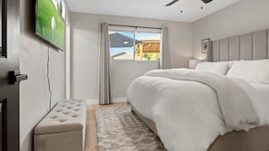 Studio (3 Bedrooms) | 3 bedrooms, bed sheets - Just Listed! Old Town Paradise W/htd Pool & Spa! (Scottsdale)
