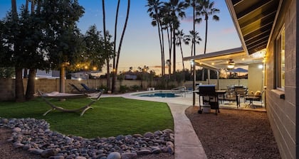 Modern and Stylish Remodeled 4 Bdrm w/ HTD Pool!
