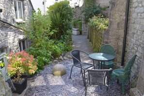 House | Garden - Church Conversion 3-bed House in Centre of Kendal (Kendal)