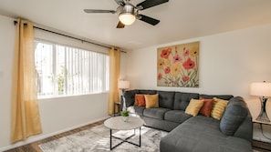 Studio (2 Bedrooms) | Living area - Cozy Arcadia Hideaway W/charm & Style! (Phoenix)