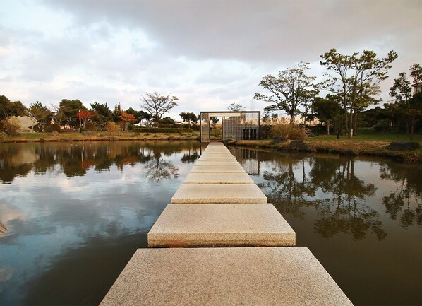 Exterior - Hotel The Grang Seogwipo (Seogwipo)