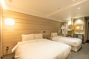 Deluxe Family Twin Room | Room amenity