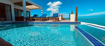Villa Belvedere: A Luxurious and Private Oceanfront Retreat in North Caicos