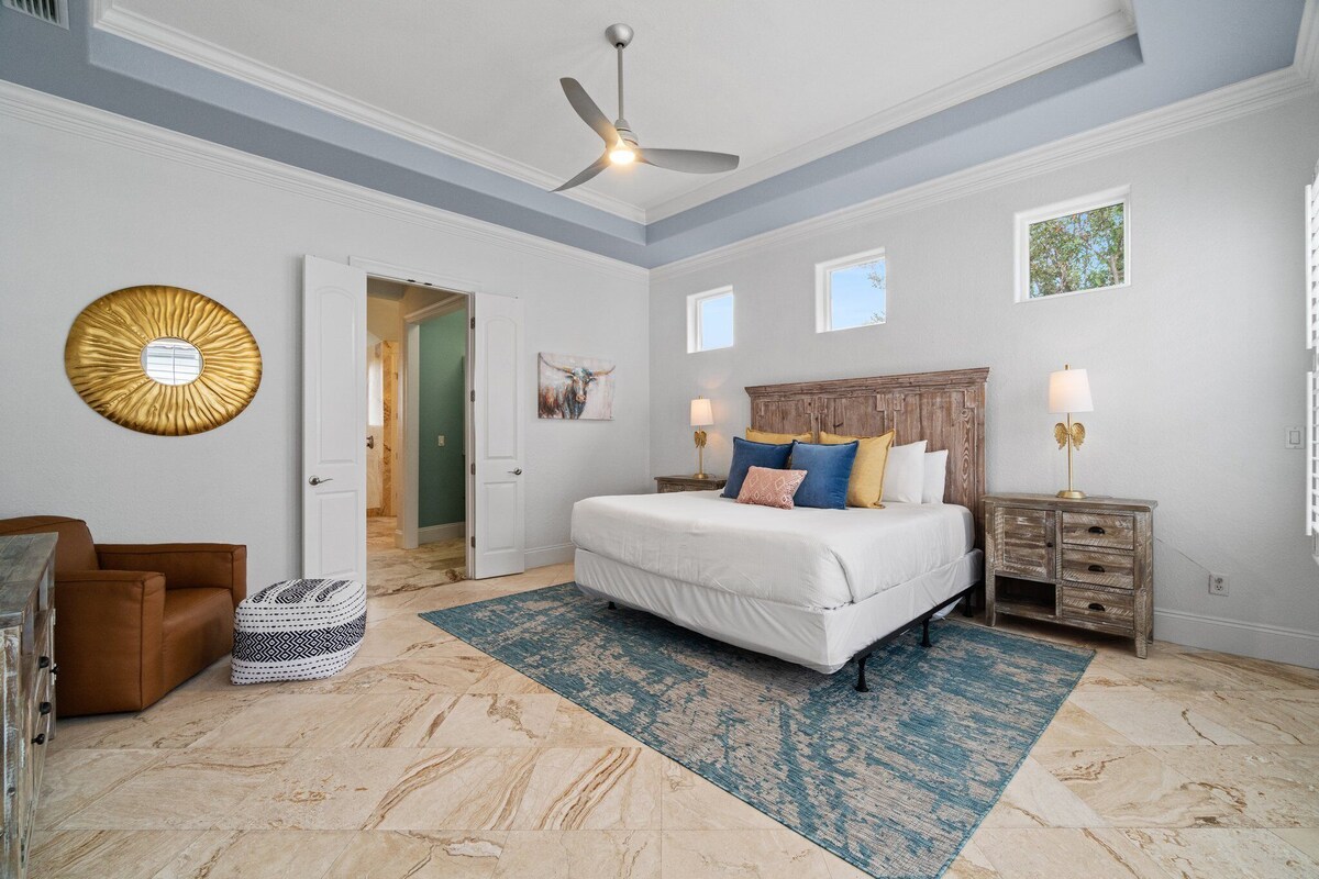 Photo 3 of 🌅Boots & Beaches | Private Heated* Pool | Dog Friendly* | Free Dolphin Cruise