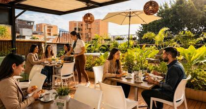Laureles Guest House - LGH Hotel
