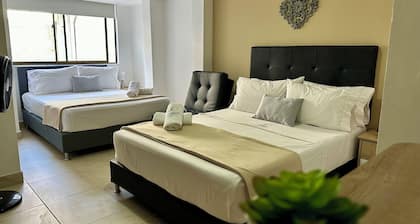 Laureles Guest House - LGH Hotel