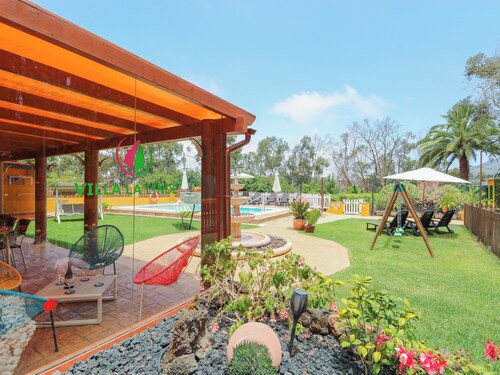 Villa la Linde heated pool