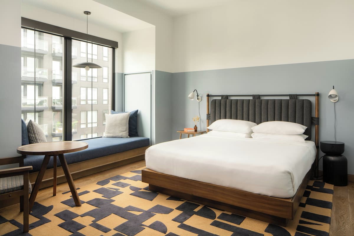 Executive Room, 1 King Bed