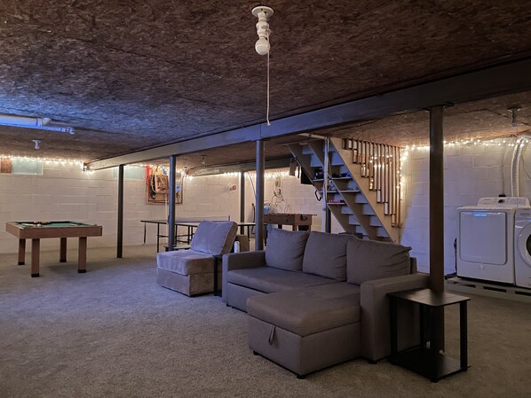 Interior - Meticulous House in Split Rock (Lake Harmony)