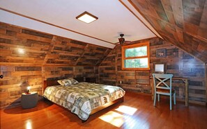 4 bedrooms, WiFi, bed sheets - Meticulous House in Split Rock (Lake Harmony)