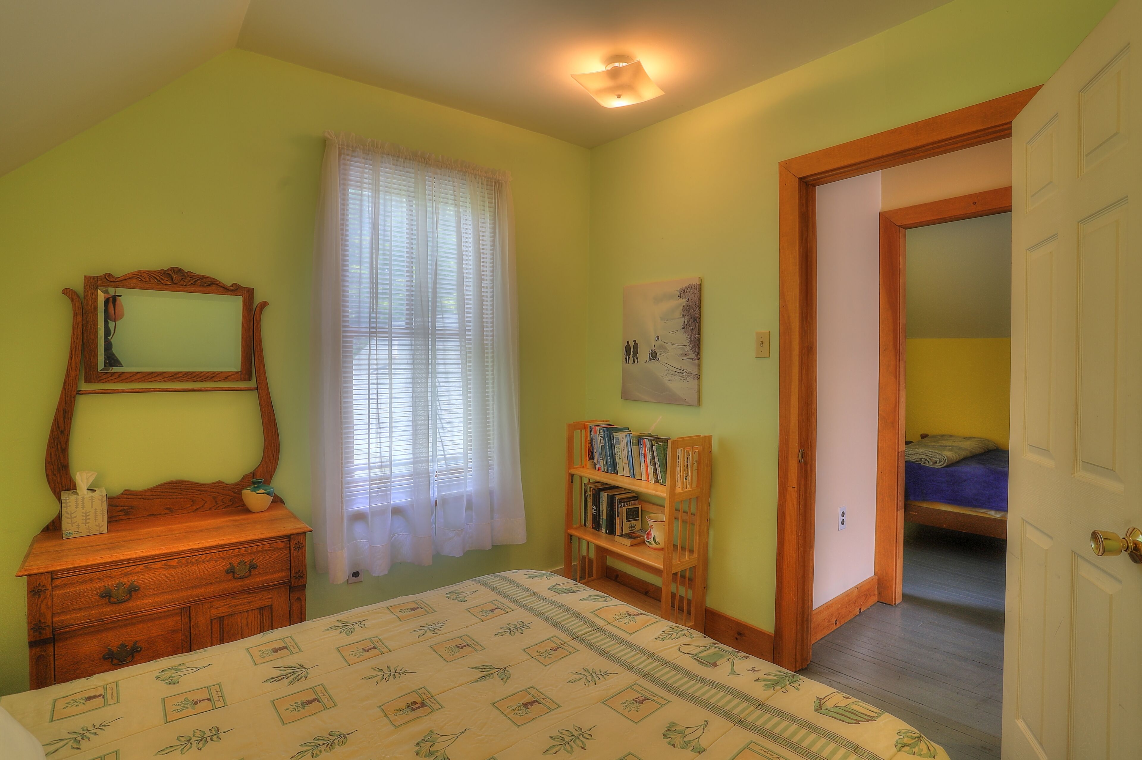 4 chambres, fer et planche à repasser, Wi-Fi, draps fournis