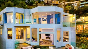 A modern multi-level house with glass railings, a pool, and a fireplace. - Hollywood hills Sanctuary, Views from Santa Monica to downtown LA. (Los Angeles)