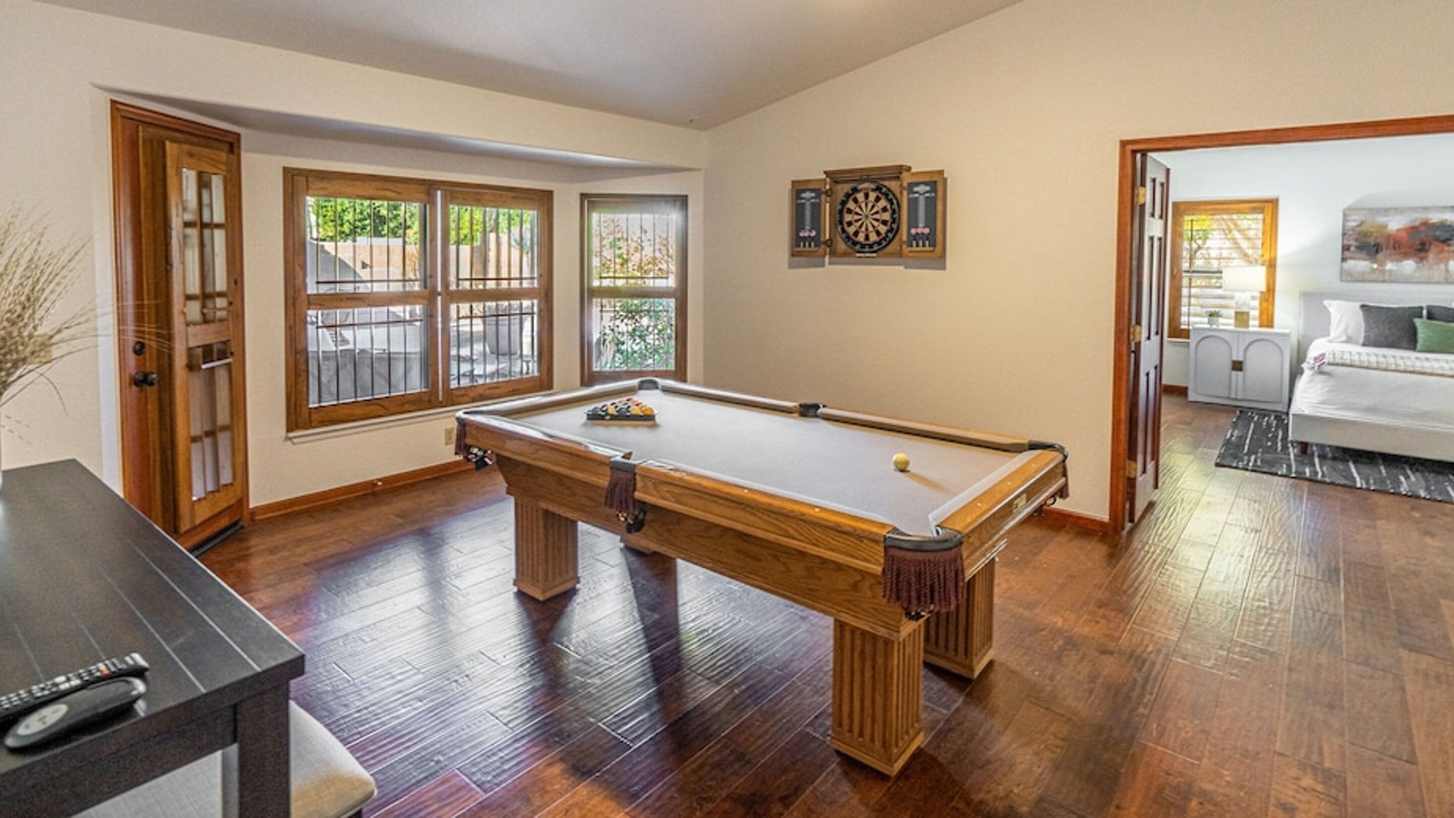 撞球