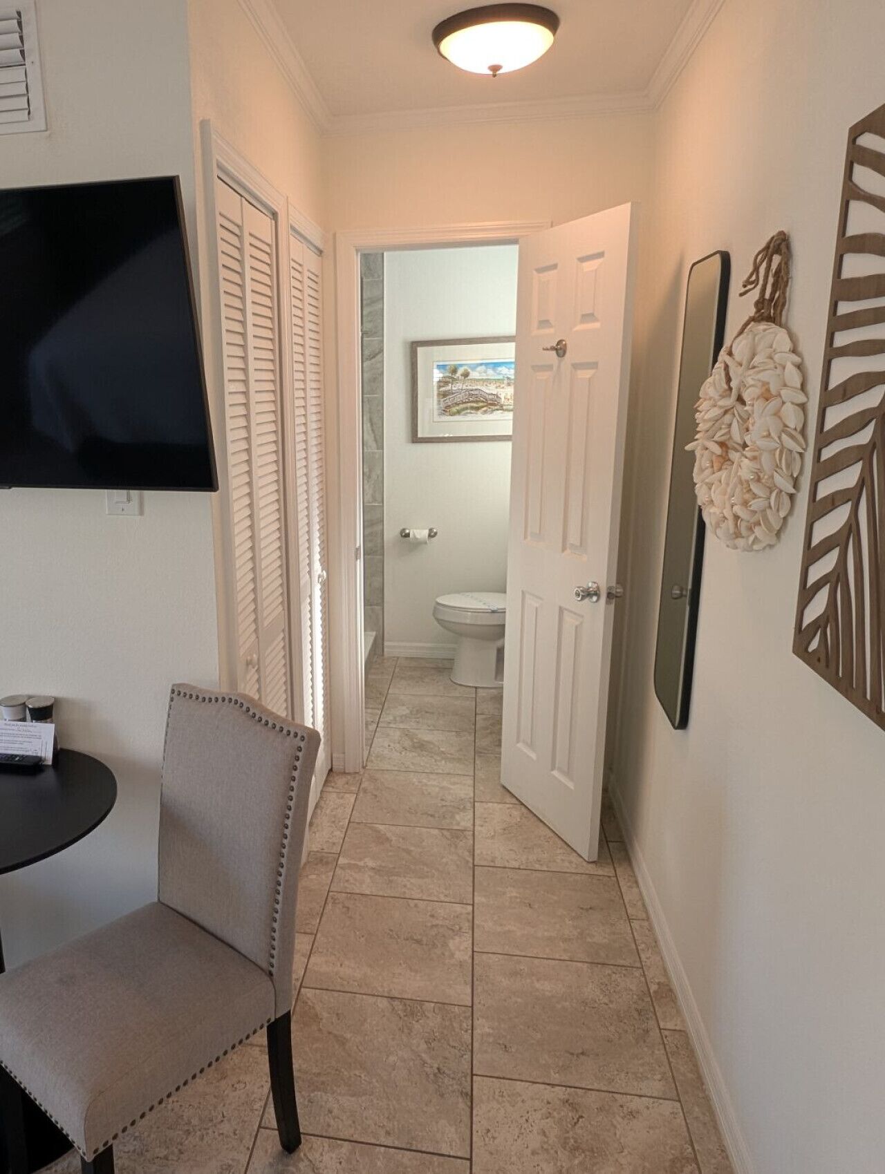 المنشأة من الداخل