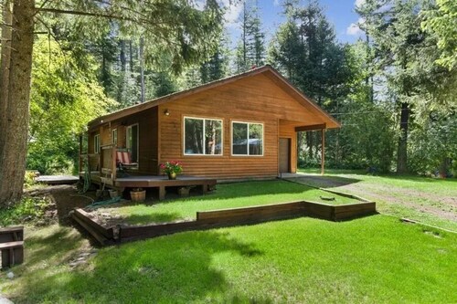 Modern Cabin - 12 Minutes to Glacier!