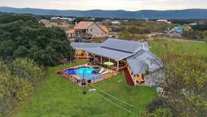 Exterior - Adelante · Outdoor Theater~Near River~Pool~Hot Tub~Mini Golf (Concan)