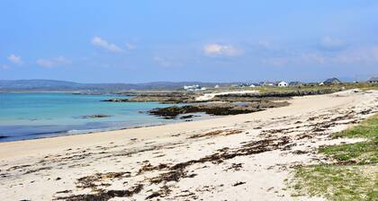 Cottage 433 - Ballyconneely - sleeps 2 guests in 1 bedroom