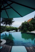 2 outdoor pools, open 7:00 AM to 8:00 PM, sun loungers