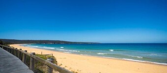 Saltwater Apartments, 3 bedroom accommodation close to Asling's Beach