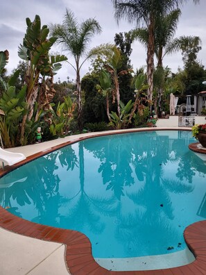 Udendørs pool