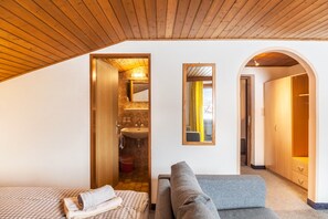 1 chambre, Wi-Fi gratuit, draps fournis