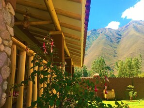 Property grounds - Kallpawasi, Andean House in the Sacred Valley of the Incas. Service and Nature. (Urubamba)