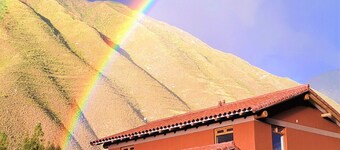 Kallpawasi, Andean House in the Sacred Valley of the Incas. Service and Nature.