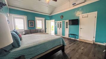 Bügeleisen/Bügelbrett, kostenloses WLAN, Bettwäsche