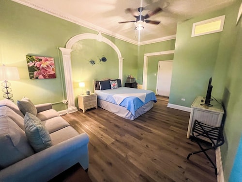 Studio Style Room with plenty of space!