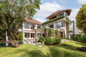 Exterior - Mary's Beach 4 BR Villa  (Canggu)