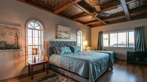 Studio (5 Bedrooms)