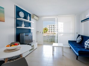 TV - 313 Green Park with Pool and Private Garden (Golf del Sur)