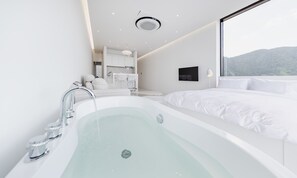 Signature Room - The Haven Resort Pension (Pohang)