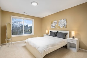 4 habitaciones, escritorio y wifi gratis 