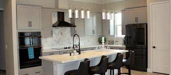 New! Entire House - Cozy Chandler Home