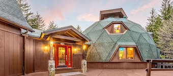 Architectural marvel w/firepit, hot tub, prime location, lounge & bar rooms!