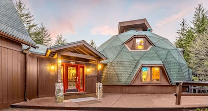Architectural marvel w/firepit, hot tub, prime location, lounge & bar rooms!